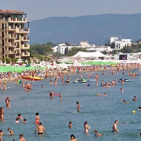 Admiral Plaza, & Daire *