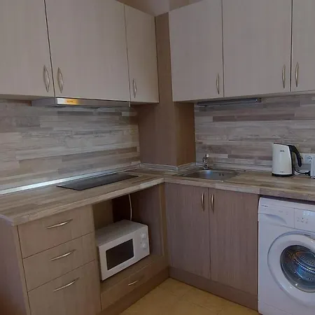 Admiral Plaza, & Daire *