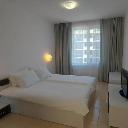 Admiral Plaza, & Appartement Sunny Beach