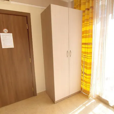 Apartman Admiral Plaza, &