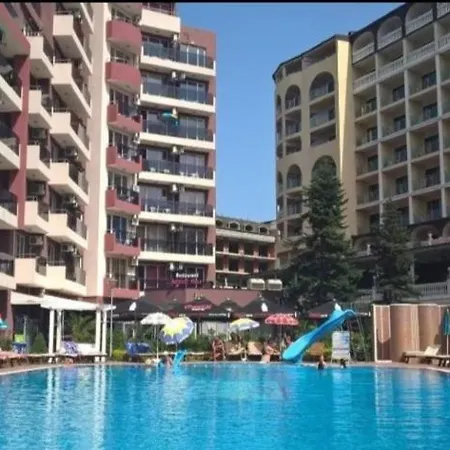 Admiral Plaza, & Apartament Słoneczny Brzeg