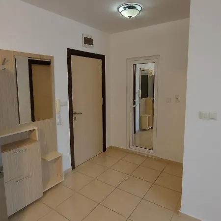 Admiral Plaza, & Appartement *